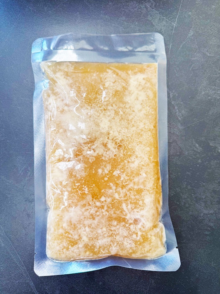 製造したレトルトのストレートスープ